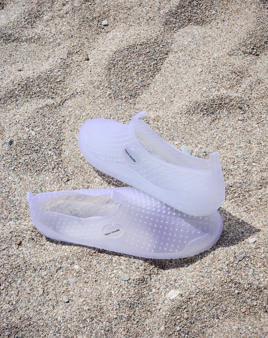 jelly slippers - clear